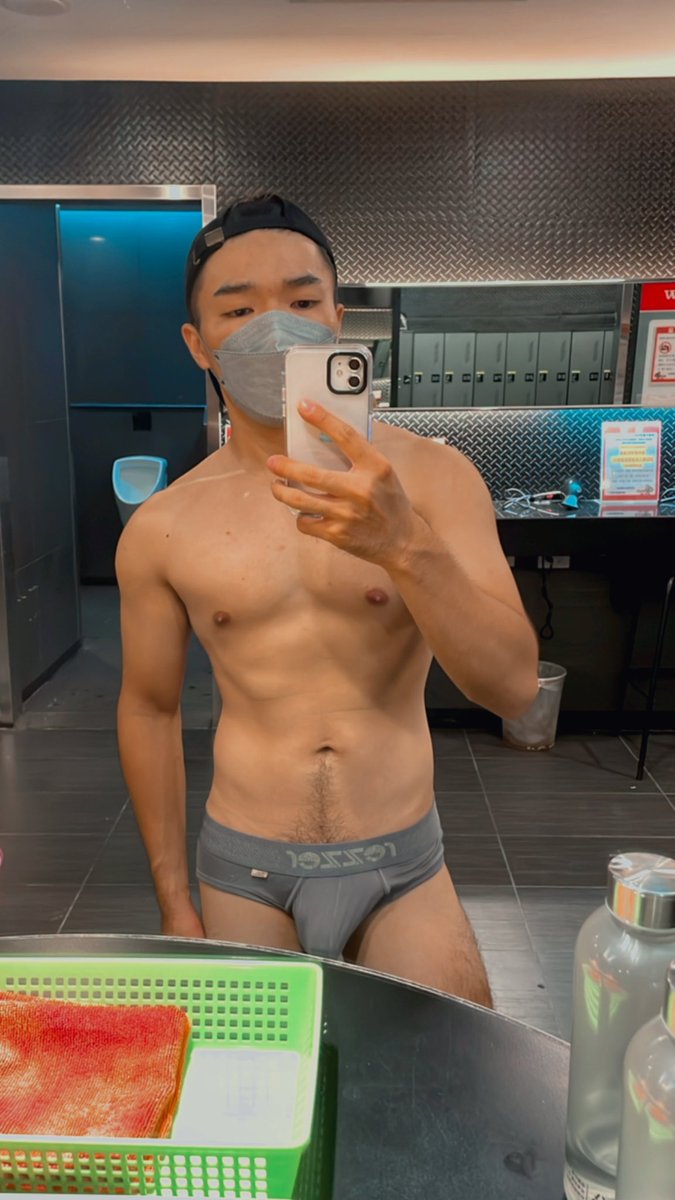 還要更努力吧
早晨好想🫣🫣🫣🫣