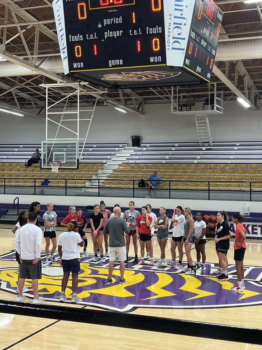 Great camp today at OBU! 💜💛 Thank you @Coach_NateDavis @OBUcoachD <a href="/OBULadyTigers/">Ouachita Women's Basketball</a>