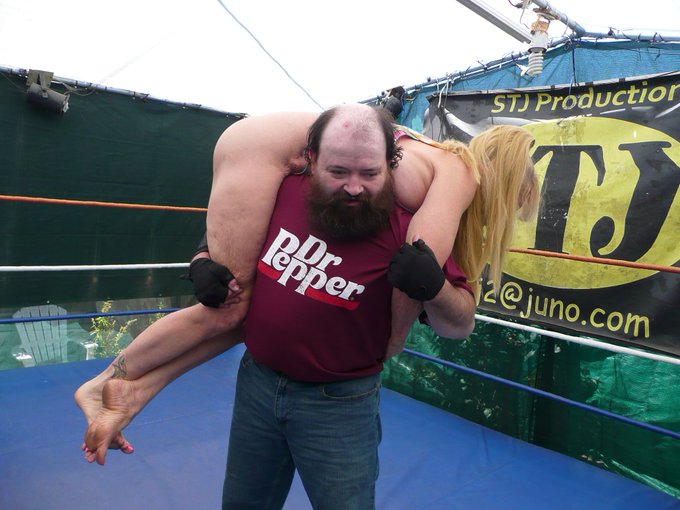 Lift &amp; Carry with Hawkeye https://t.co/POLLibdEbX<a href="/tag/wrestling"class="tags"><span>#wrestling</span></a><a href="/tag/wwenxt"class="tags"><span>#wwenxt</span></a>