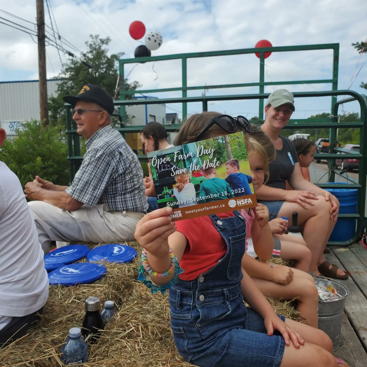 keithrec's tweet photo. Roguniel Farm float for Stewiacke Town Days. Threw a bunch of candy, gave away some cool stuff from DFNS and @NSFA and won "Most Original Float". Kids had a blast and already have plans for next year. https://t.co/Be4bm1XSJl