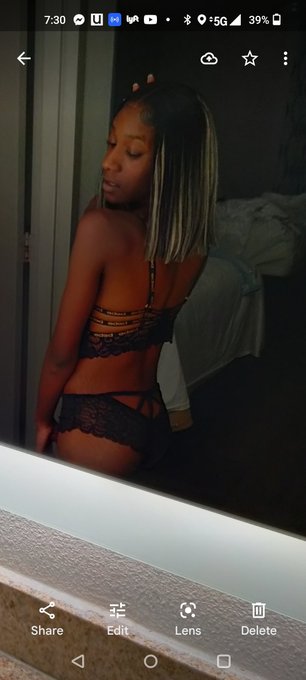 Wifey🥰🥰💍#fyp #Twitter  #sexy #ContentCreator https://t.co/mrQhAzIpZv<a href="/tag/fyp"class="tags">#fyp</a><a href="/tag/twitter"class="tags">#Twitter</a><a href="/tag/sexy"class="tags">#sexy</a><a href="/tag/contentcreator"class="tags">#ContentCreator</a>