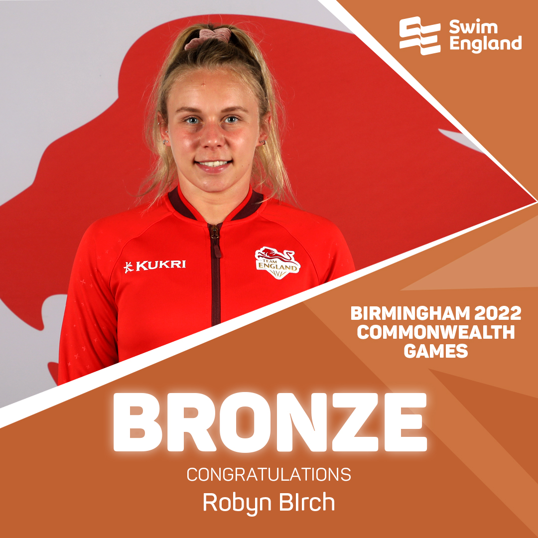 Swim_England's tweet photo. Two more in the bag 🥈🥉

It’s silver for Eden Cheng and Andrea Spendolini-Sirieix in the Women’s Synchronised 10m Platform, while @RobynnBirch and @em1lymart1n take bronze

What a night for Team England’s divers 💪
￼
#B2022 | #PartofthePride | #BringItHome | #InspiredToTry https://t.co/PAzgXYqWAA