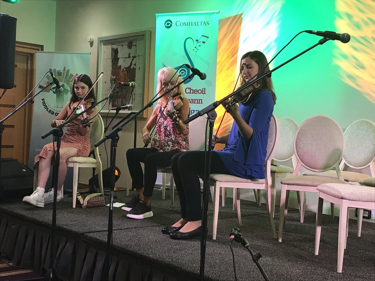 Wonderful music at this evening’s overseas concert @fleadhcheoil Mullingar 🎶. Great to see performers from Glasgow, Manchester and @FiddlerLondon joining many others from across the world #Fleadh2022 @CCEBritain