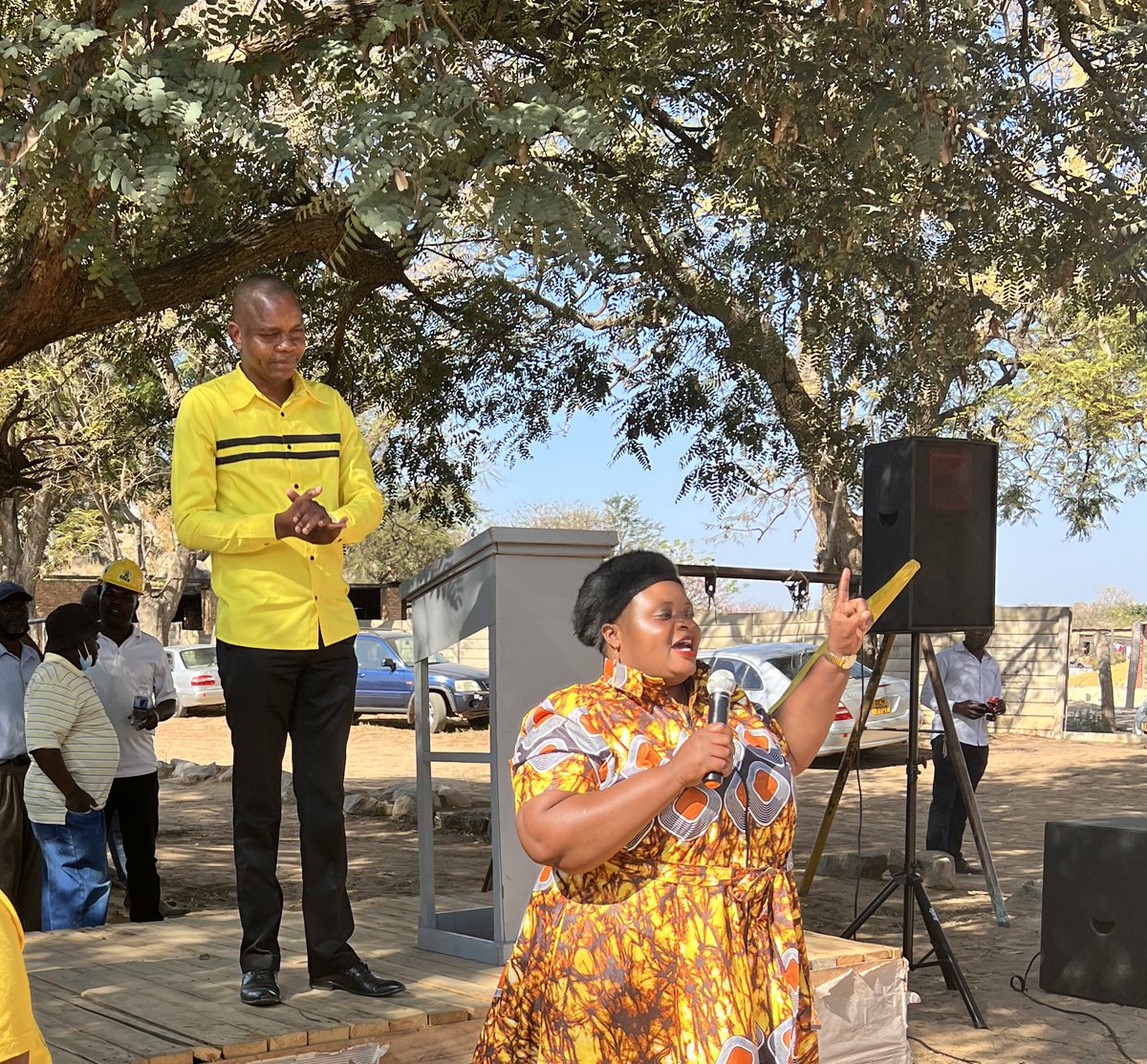Cde_Ostallos's tweet photo. In Glenorah, Harare province we joined Citizens to celebrate the victory we gained in the just ended byelection. In March Hon @wchikombo Cllr @herbert_gomba ans Cllr Runyowa emerged victorious 
We never take for granted the trust bestowed to us as CCC. 
Thank you Glen Norah https://t.co/RXD0XTKUyE
