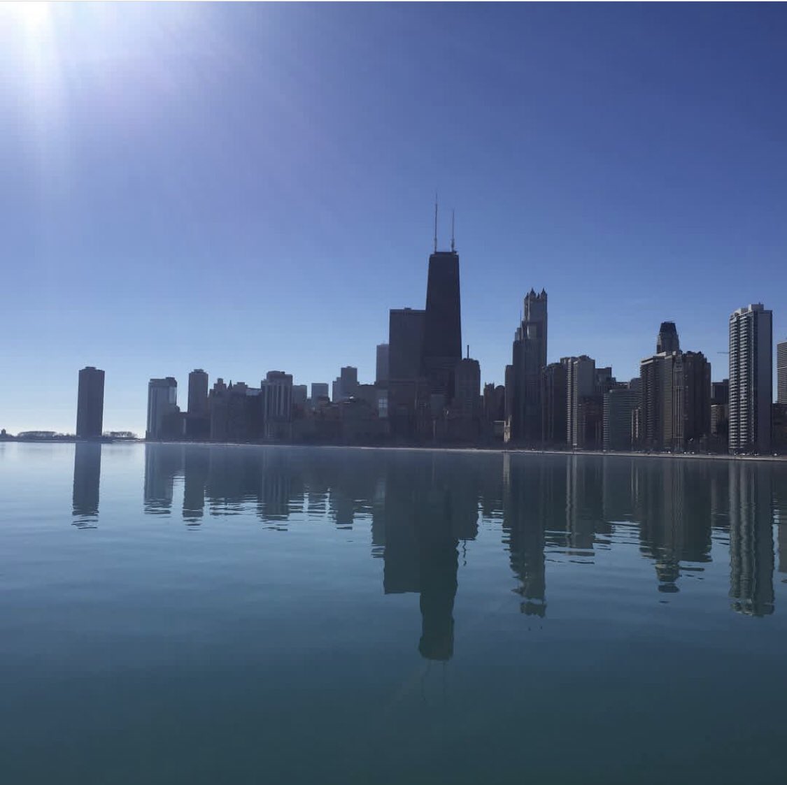 SuzanneMcLone's tweet photo. On the open road, heading east for grad school. It’s bittersweet leaving friends, family, home… but a new life awaits. So very thankful that I get to go to @busph! Farewell for now Chicago! @BUSPHEpi @BUSPH_epiPhD @BU_Computing @bu_rise https://t.co/XUGJhMBnJ7