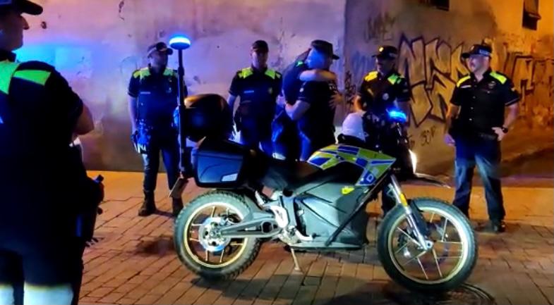 PLVNG's tweet image. Especialment emotiva aquesta #FestaMajorVNG. Finalitzen servei a @PLVNG amb el pilotatge del #votdelpoble per jubilació, els agents 1658, 1878 i el nostre CAP. Destacar i agrair la seva professionalitat i vocació de servei. Us trobarem a faltar💙💙💙