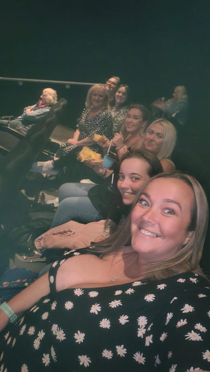 TheTidePoppy's tweet photo. #westlifeincinema https://t.co/1jL4BY1wop