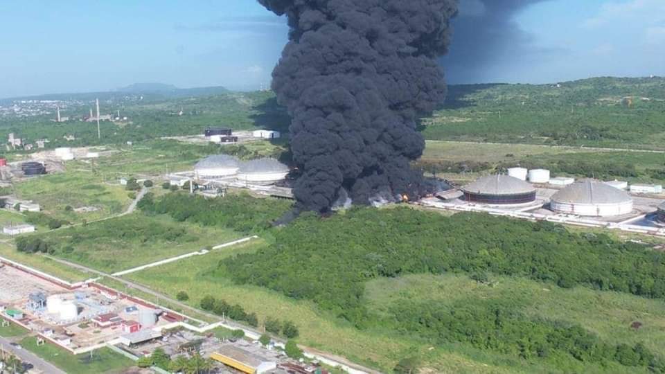 #FuerzaMatanzas . La comunidad educativa y pueblo en general estamos contigo #TercerFrente #SantiagodeCuba .