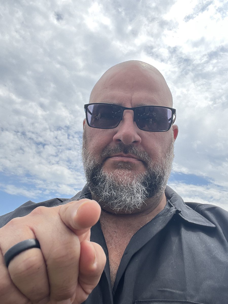 Who is doing it like us? We didn’t come into the space to be another project. 

We are here to make bring ART BACK into the space while also building for the future in web3 music. 

Your worse mistake will be sleeping on us. 🔥

Expect us 🏴‍☠️

#SBX