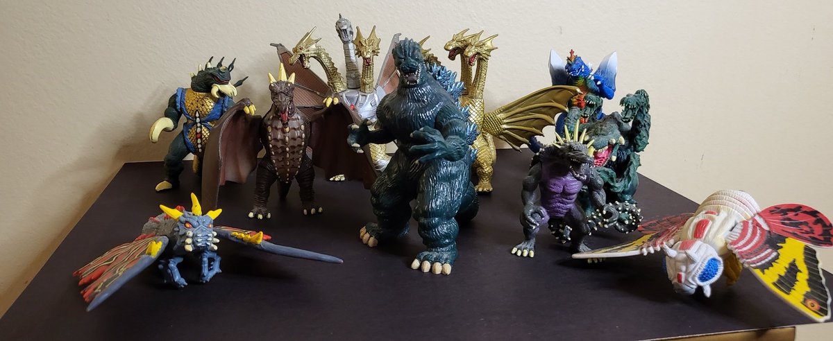 TheKaijuKingdom's tweet image. The #Trendmasters Gang

#Godzilla #Rodan #KingGhidorah #Battra #Mothra #Angurius #Biollante #MechaKingGhidorah #Gigan #SpaceGodzilla