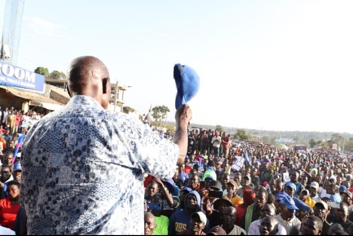 JohnPesa44's tweet photo. To the marvelous people of Migori, thank you for walking with me through this journey since we began three years ago.Finally we can see some light at the end of the tunnel.Lets turn out in large no.s and vote on the 9/8. #Azimio #2ndMigorigovernor #JDP. https://t.co/lLFOqA455f