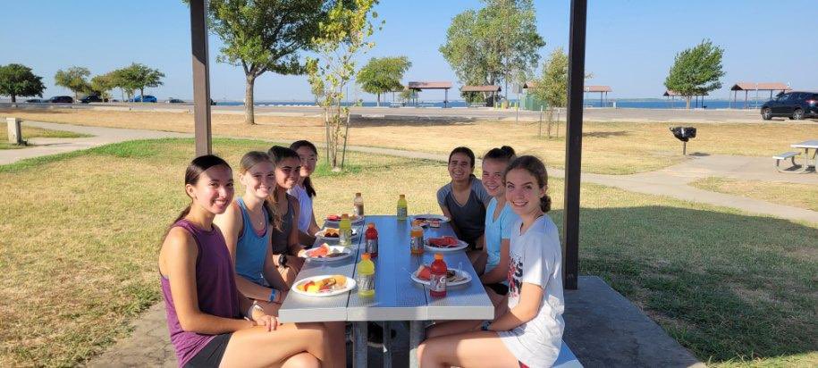 rockhillxctf's tweet photo. Great long run, team building, goal setting, and fun at the lake! Thank you to all of our parents for putting on this great event for our Blue Hawks. Cannot wait to start year 3️⃣! Run Rock Run! FTB FTG @PISD_Athletics @RockHillHS https://t.co/HKjw1yYwtu