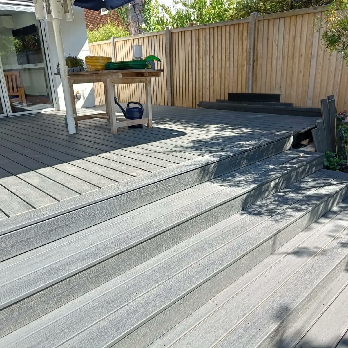 oilcanfinish's tweet photo. Trex Enhance Naturals in Calm Water. Luxury Composite Decking Install in #Beckenham coming with a 25 year guarantee. #trexpro #arbordeck #deckbuilder #deckinginstaller #compositedecking #outdoorliving https://t.co/IkJDlu79nO