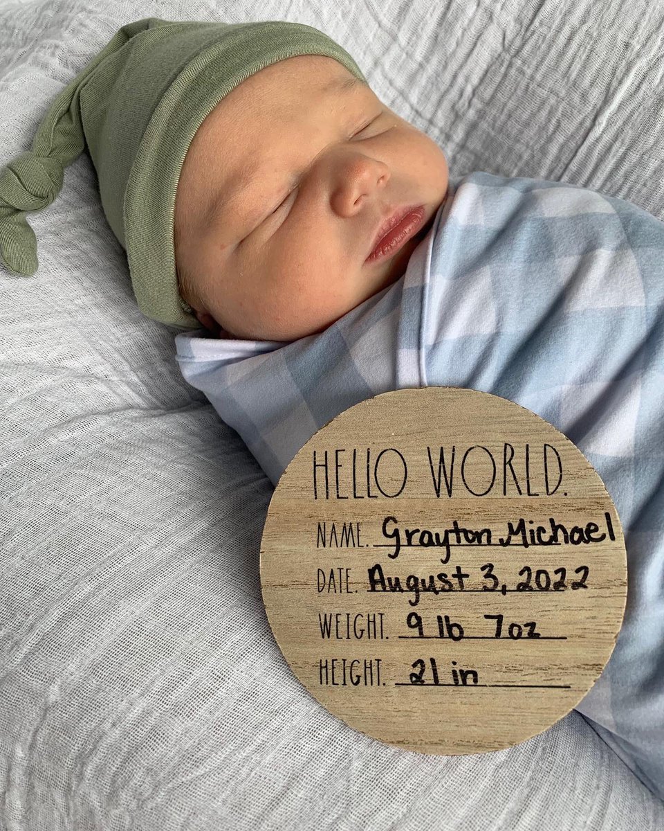 CordSandberg's tweet image. Grayton Michael Sandberg   

Welcome to the family buddy!!