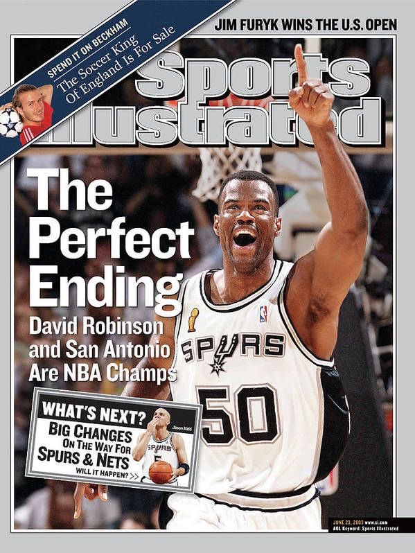 Happy birthday to the Admiral - David Robinson ! One of the four players who ever made a quadruple double. 