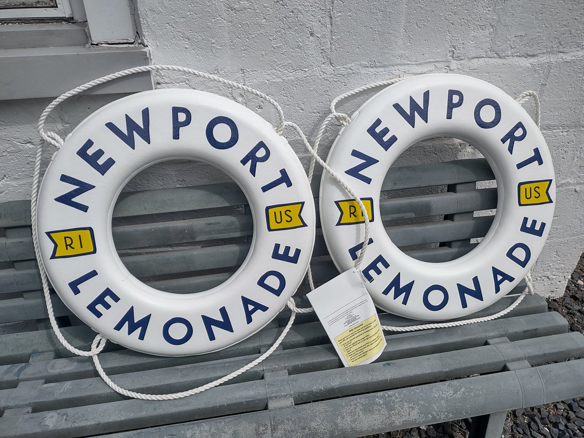 DesignsandSigns's tweet image. Personalized life rings with your business logo or boat name. #Yacht #sailing #boating designsandsignsonline.com