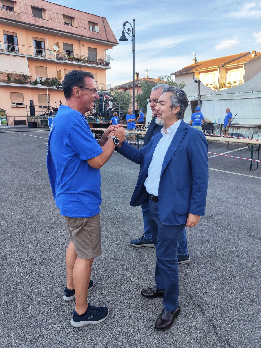 frabattistoni's tweet photo. A #Blera, nel cuore della Tuscia, per la XIX Festa del volontariato, insieme a tanti amici, tra cui Aquilani sindaco di Vetralla e l'assessore Bacocco, il vicesindaco di Blera, il commissario @forzaitaliavt
@andreadisorte, il pres. della Provincia di VT Romoli e Angelo Peruzzi. https://t.co/j4ntjHJXpB