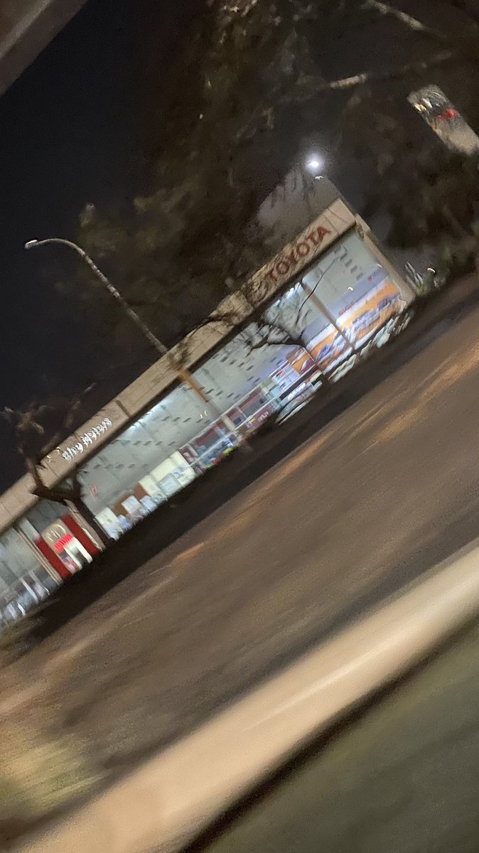 brokensuit44's tweet image. No cars on display at Toyota, CMC, Nissan and DT Dobie.

Don’t ask me why… there’s just no cars…