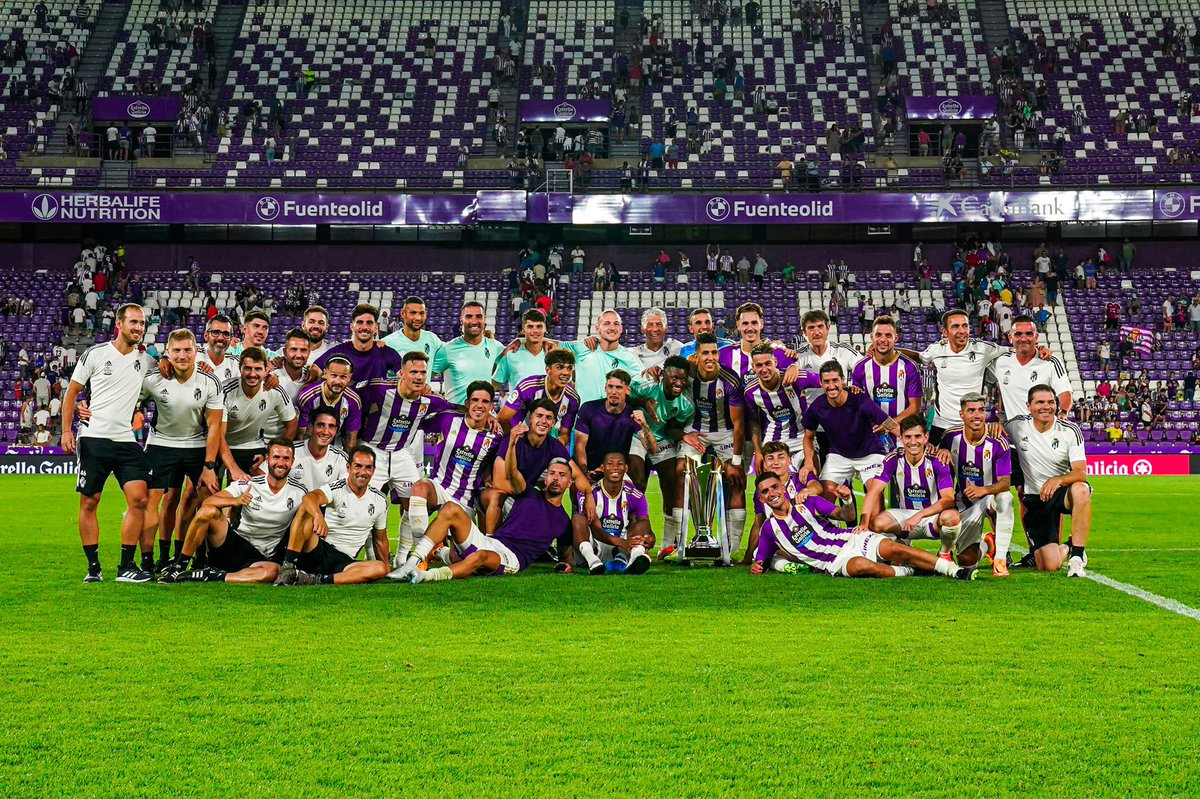 RPucelaReal tweet picture