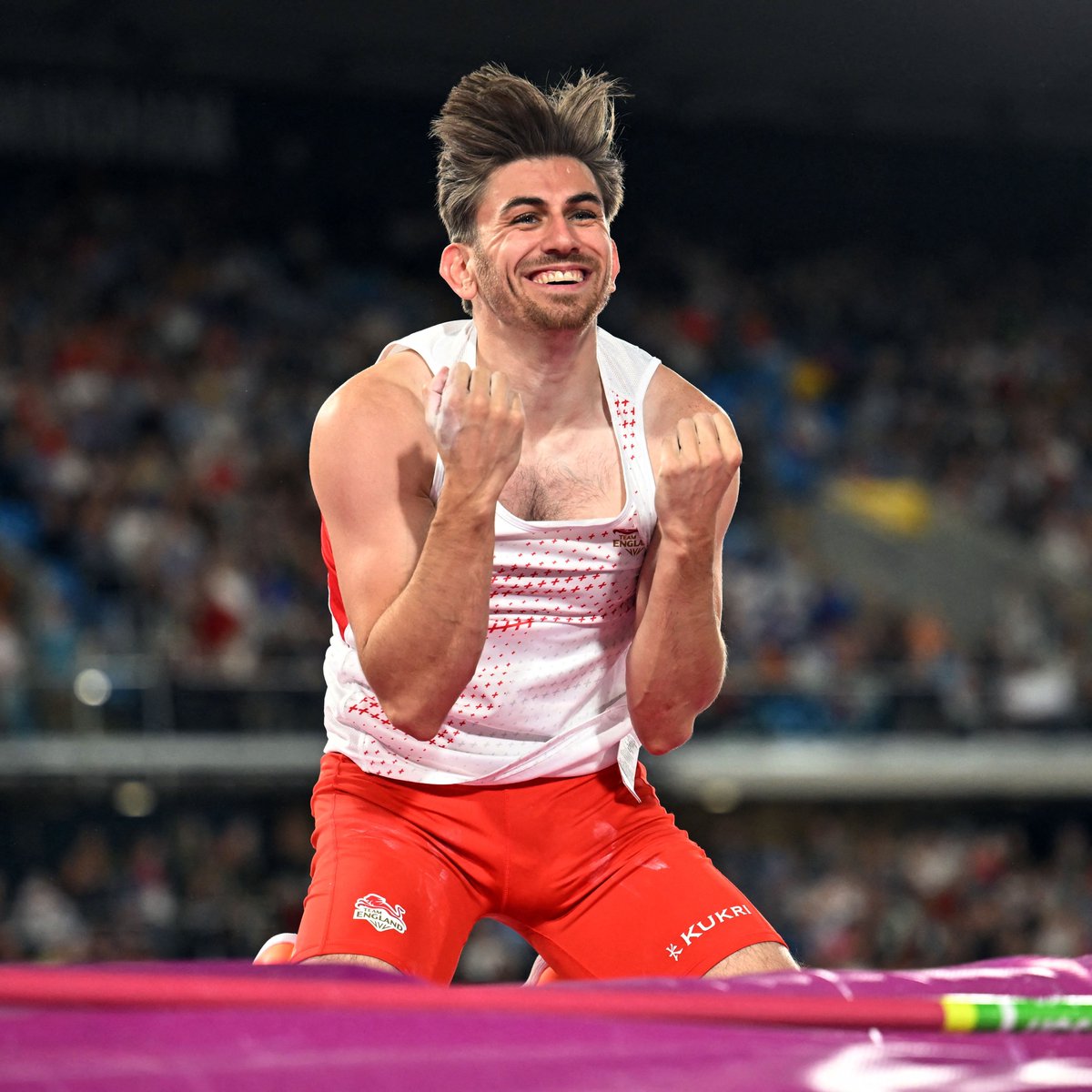 🥈🥉

<a href="/adamhaguepv/">Adam Hague</a> clinches a season's best with 5.55 as <a href="/Harry_Coppell/">Harry Coppell</a> takes bronze with 5.50 in the Men's Pole Vault final 👏

#B2022 #WhereItStarts