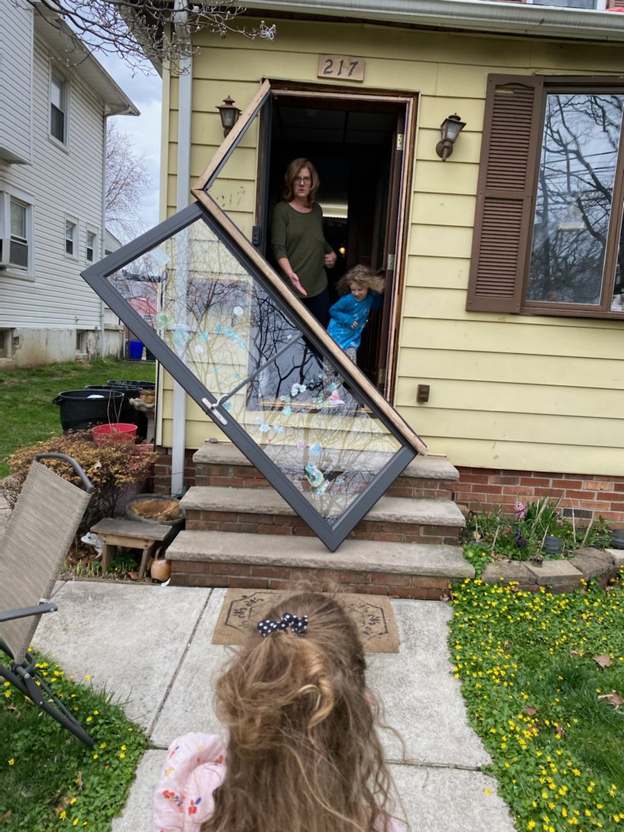 YoMarkHall's tweet photo. @HomeDepot door purchased and installed through #HomeDepot rips off the front of my home damaging the door frame &amp; exterior. https://t.co/wWuTtk9XIi