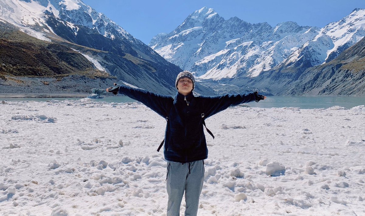 cescartz's tweet image. 