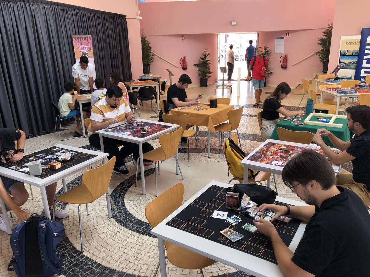 Last weekend Sealed deck event #fleshandblood <a href="/fabtcg/">Flesh and Blood</a> <a href="/FandBEurope/">Living Legend Studio</a> Tales of Aria, 1xBriar 1xOldhim and 4x Lexi’s one of them ended up winning!