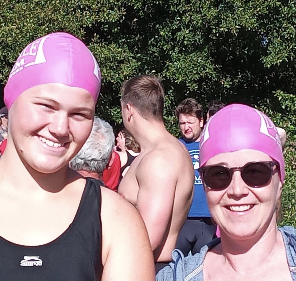FormbySC's tweet photo. What a day! Wow π€© #FormbySC were out today @chestertriathlonclub #deemile π what a corker of an event. Amazing swim from A Squads Emily who finished in an amazing 36:00, Lee a Club Vol. had a go and finished in a time of 43:37. Way to go Emily! #pinkcap π«Άππ»ββοΈπ«Ά https://t.co/BnjVrrxRmV
