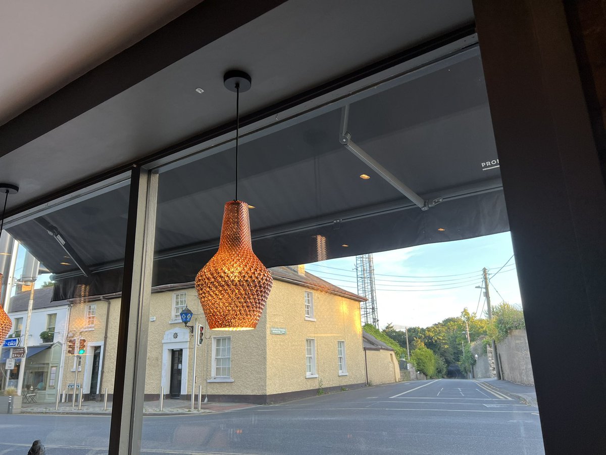 LucindasIreland's tweet image. After a hectic week, the calm of the evening in my local area - a drive along the front to home - very lucky I know. #imnotdriving #passengerseatpics