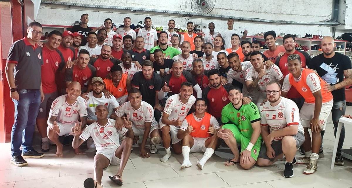 fernandogil1981's tweet photo. Comunico meu desligamento do Hercilio Luz FC . Agradeço ao clube pela oportunidade e desejo muito sucesso na sequência. https://t.co/owdCoCsa7d