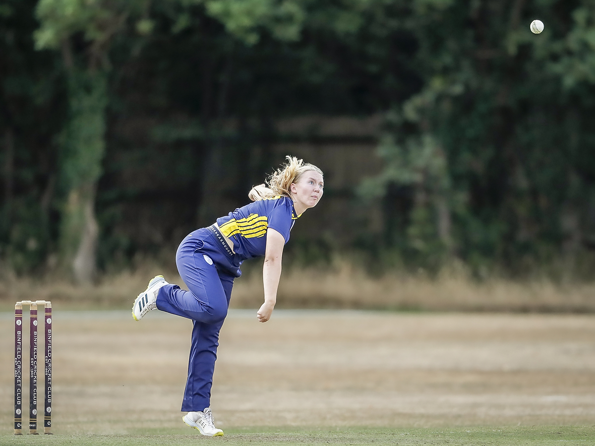 Gemma Porter bowling for Hampshire Pathways in the South Central Regional Cup match against Berkshire played at Binfield Cricket Club on August 5th, 2022.

<a href="/BerksCCCWomen/">Berks W&G Cricket</a> <a href="/HampshireWomen/">Hampshire W&G Cricket</a> <a href="/Binfield_CC/">Binfield Cricket Club</a> <a href="/WomensCricDay/">Women's County Cricket Day</a> <a href="/WCricketChat/">Women's Cricket Chat 🎙🏏</a> <a href="/Gemma___P/">Gemma Porter</a>