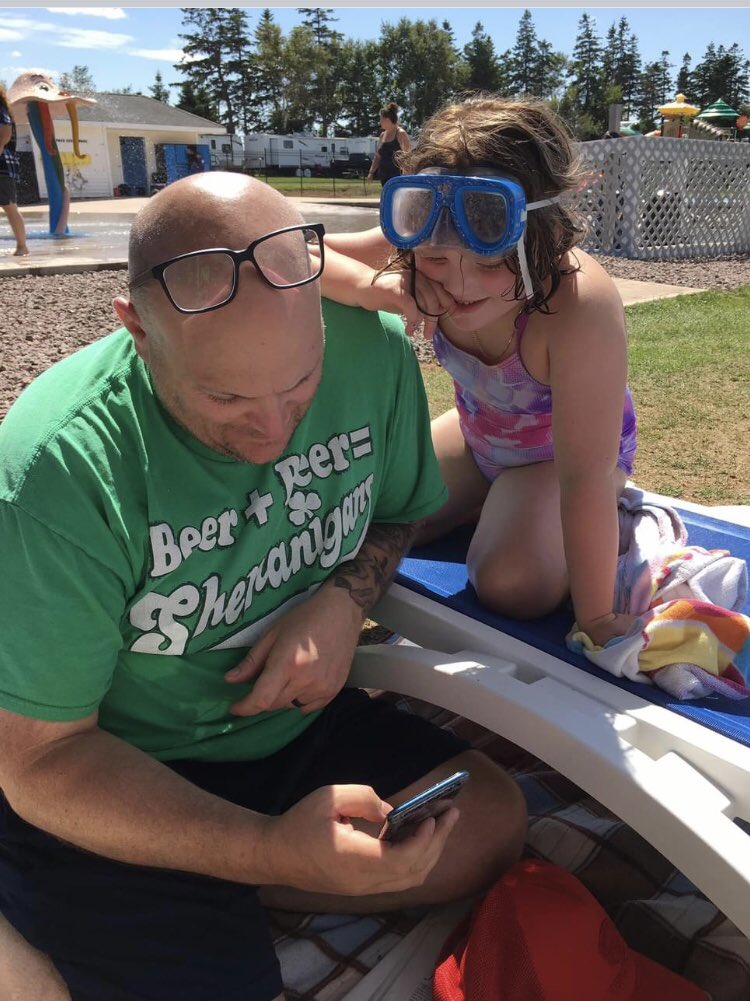 BillySchurman's tweet photo. Oh those lazy hazy crazy days of summer…#MarcoPoloLandVersion @tourismpei @WeLovePEI @LoveLocalPEI @StanleyBridgePE @MaritimeFunPEI #SunScreenForAll #LoveWhereWeLive https://t.co/EHAEriAaDa
