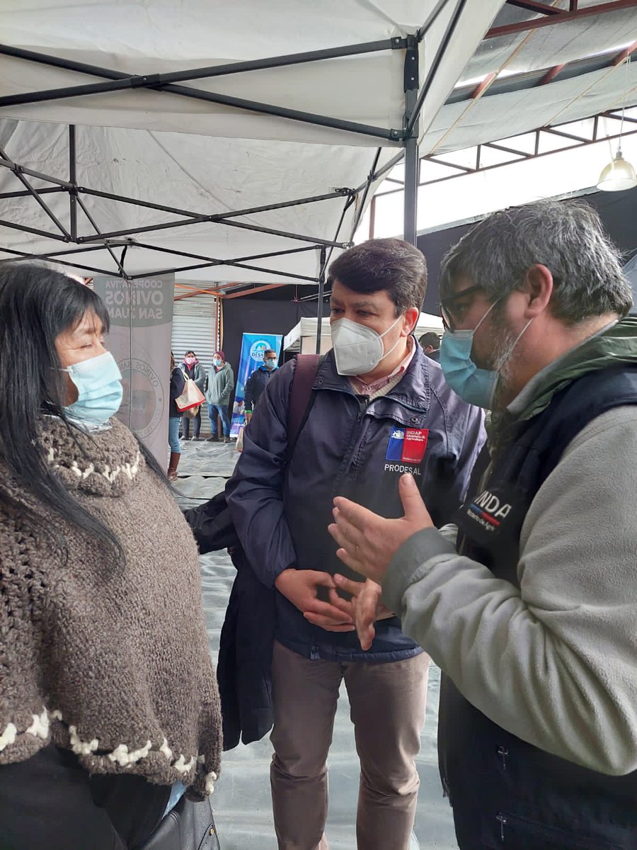 Esta semana estuvimos explicándole al director nacional de <a href="/INDAP_Chile/">INDAP_Chile</a> por la grave situación que estamos pasando los extensionistas #PRODESAL #PDTI #PADIS con el alza del combustible. Subsidiamos al estado con el 30% de nuestros sueldos para atender a los campesinos (⬇️)