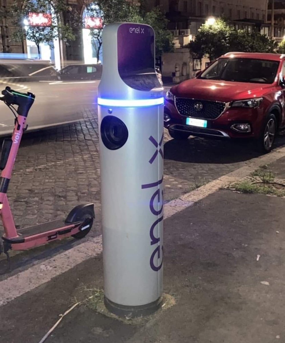 guillesupongo's tweet photo. que guapo está el vape de 7000 caladas https://t.co/DC8lUP0f4U
