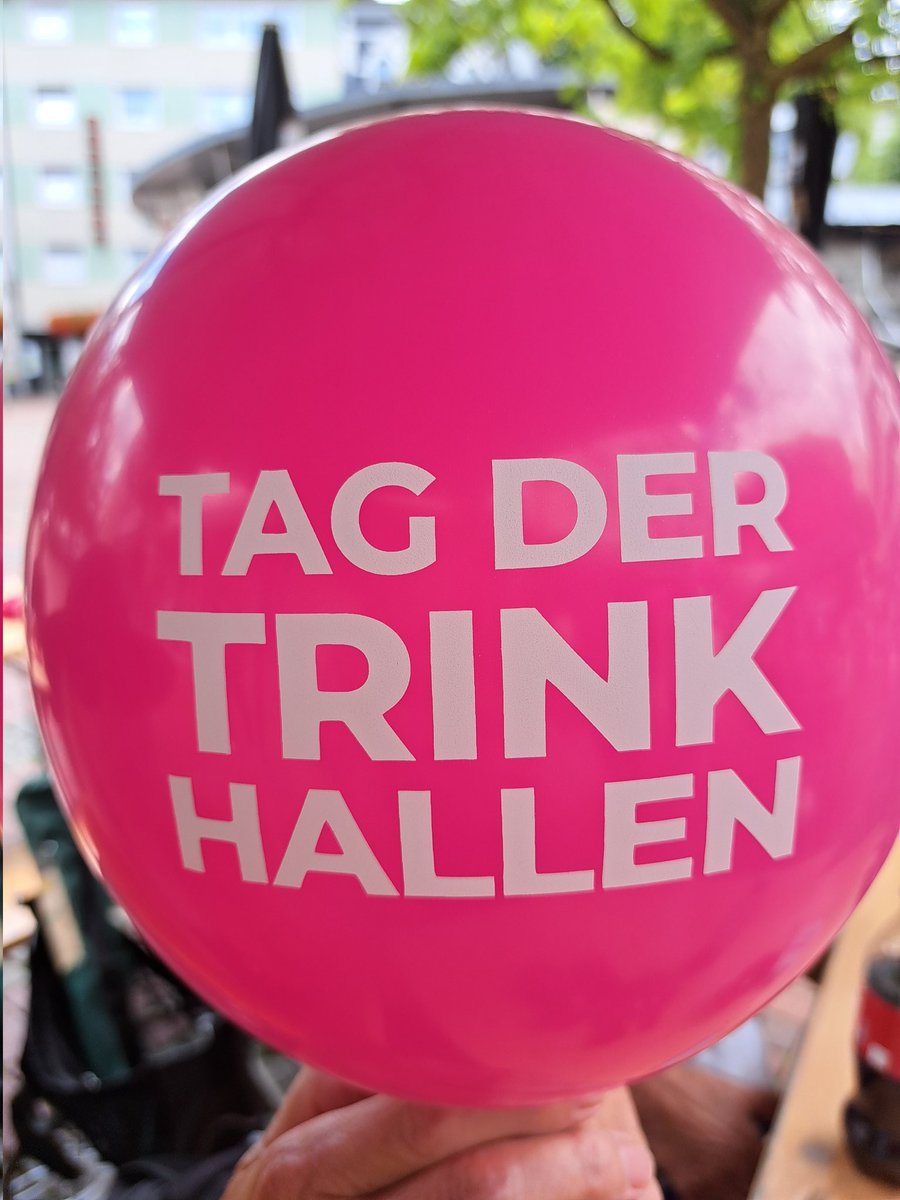 Kiki070706's tweet photo. Tag der Trinkhallen in Essen Steele 

Es war ein toller Tag

#tagdertrinkhallen #essensteele #steele #Essen #Ruhrgebiet https://t.co/PJtDODkOoU