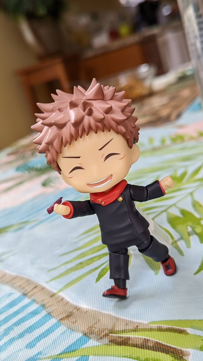 StudioMiscast's tweet photo. Big smile Itadori-style~ #SmileFigure #Nendoroid #nenodography #yujiitadori #JujutsuKaisen https://t.co/y5H2THxAGM