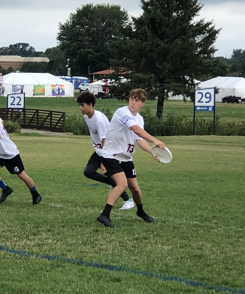 Illinois Red Hots 1 - 1 so far in pool play.  12-15 loss to Philly - SEPDA &amp; a 12-5 win over Charlotte Sky.  One more today vs Texas United.  <a href="/IL_Ultimate/">Illinois Ultimate</a> #YCC #U20 #USOpen D-Willi representin’ Northstar power!