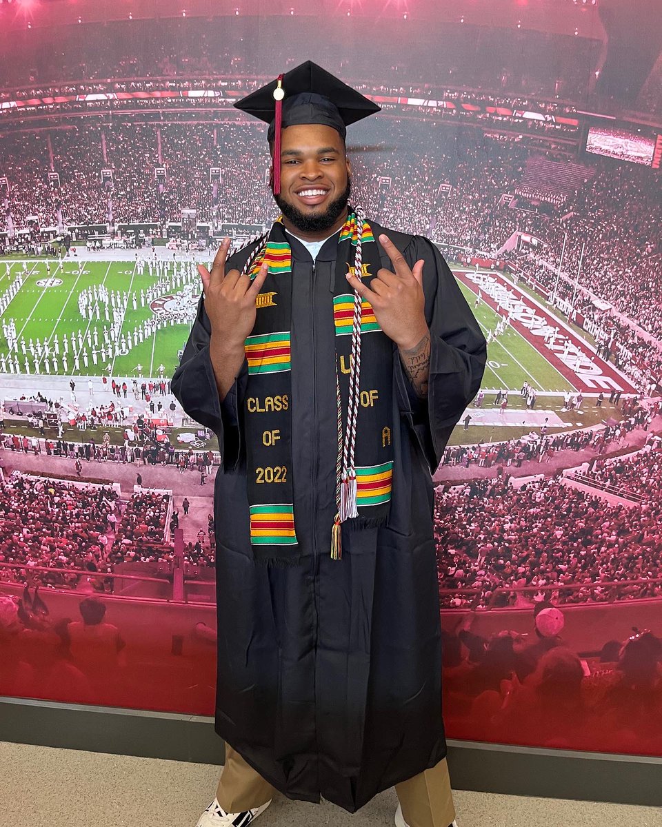 Emil Ekiyor Jr. tweet media