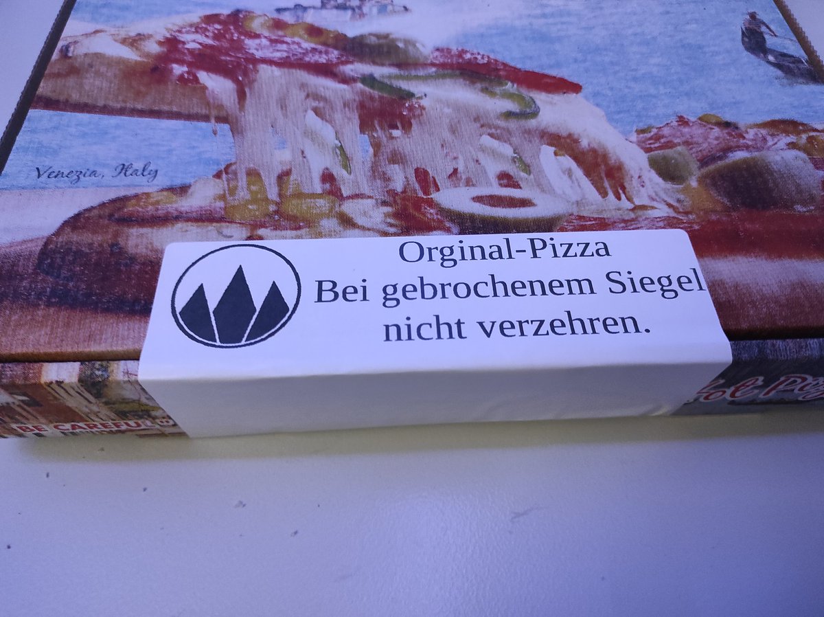 Nimmt mal bitte wer dem <a href="/JustElex/">Telegram-Certified-COVID-Engineer</a> den Etikettendrucker ab?