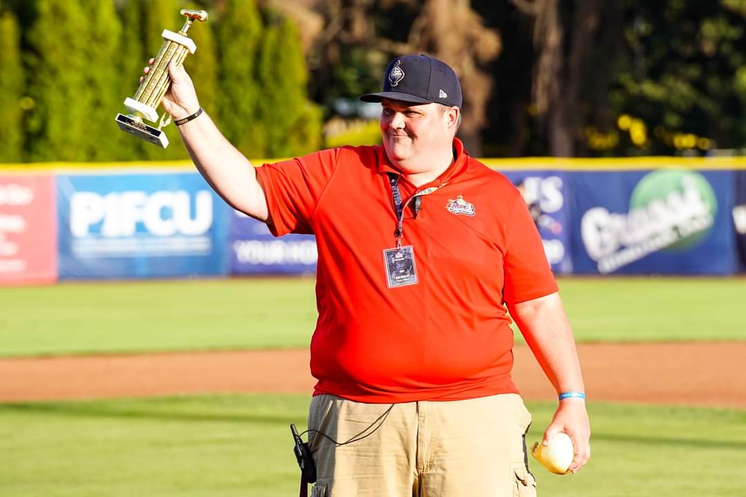 SeanMcKillip's tweet photo. ...13 years later if you would have told me I would have done the things I've done and gotten to meet the people I've been lucky enough to meet, I'd think no way. Thanks @WWSweets for 10 amazing seasons as on field emcee...I'm not done yet! 
#GoOnions🧅⚾️ https://t.co/iy8AmUkIic