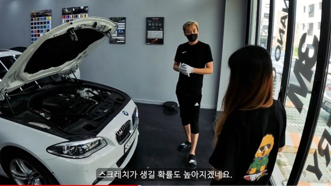 This is the first YouTube video with a person wearing a Pi INU T-shirt :) It's about visiting a Pi payment store in Korea, GREAT!

youtu.be/_qca5JQyS1U