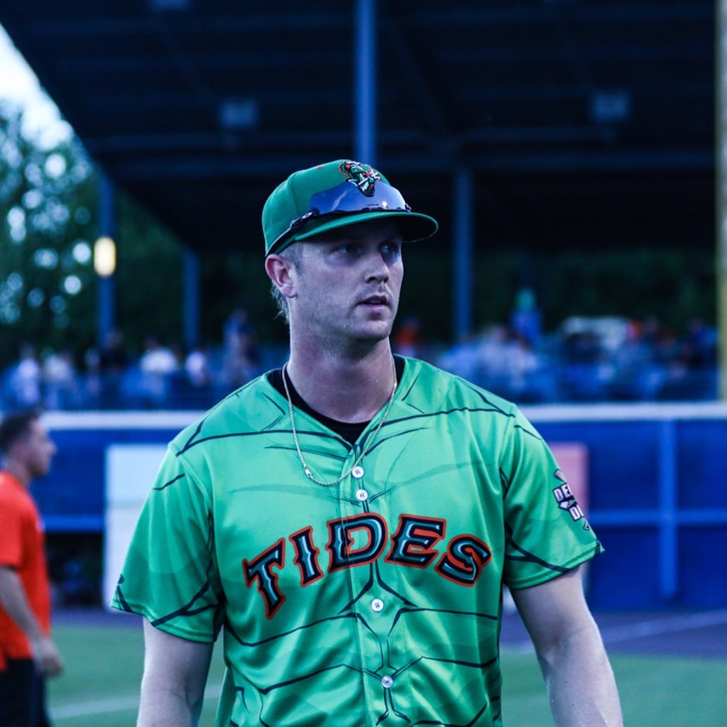 green norfolk tides jersey