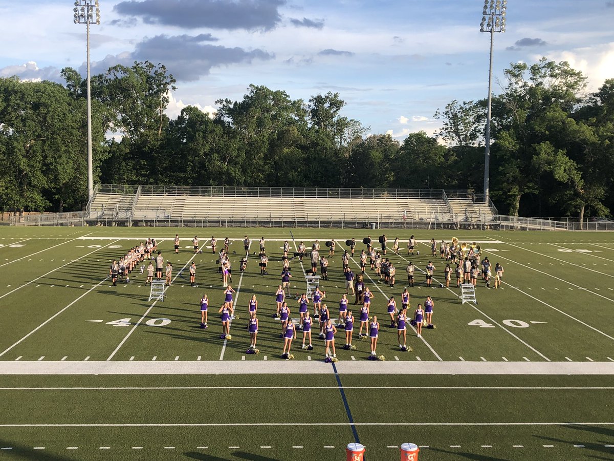 Julie Roth tweet media