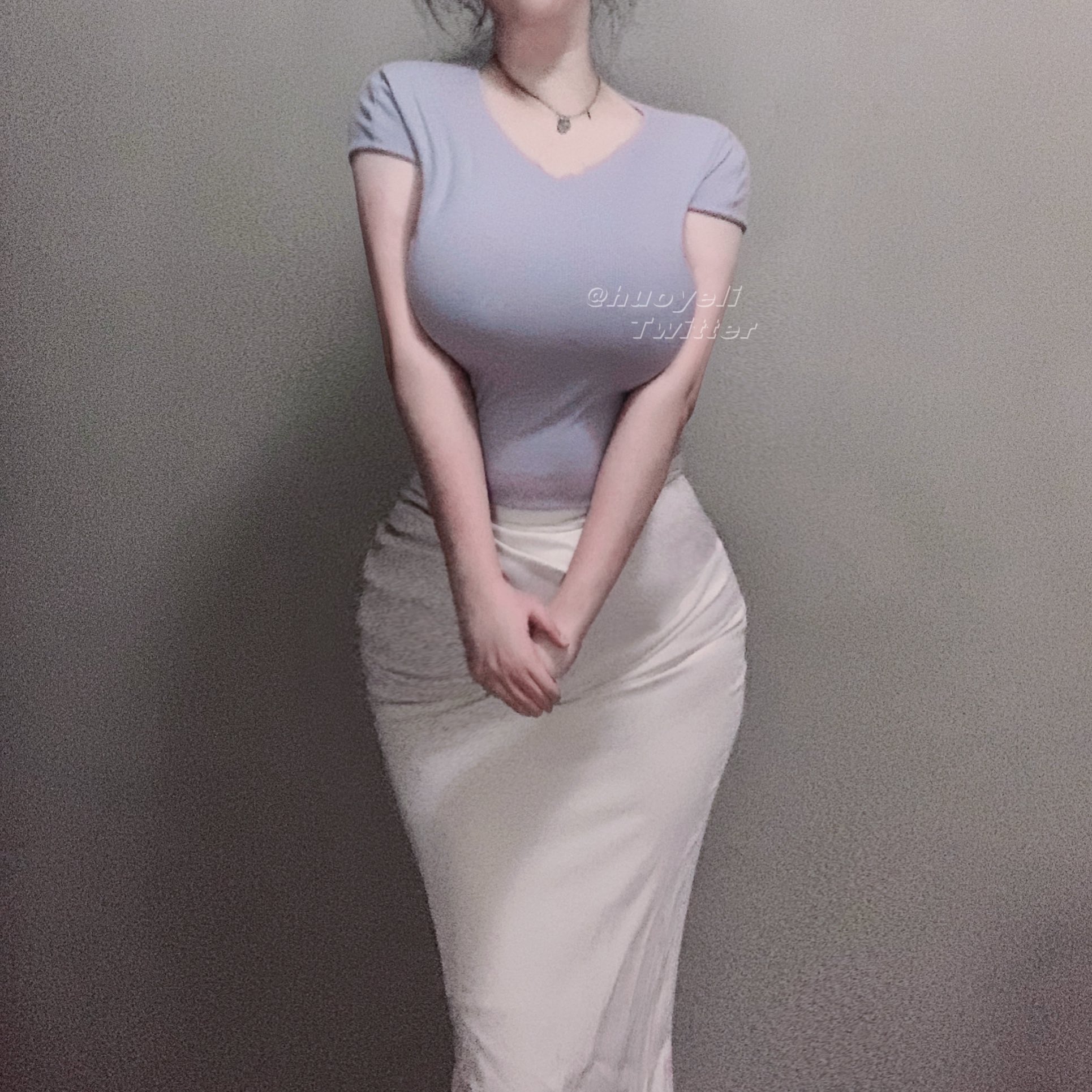 火野丽on X: 消失的十小时里我学会了打水印（穿这样去遛狗没问题吧？ t.coWZrM8awe81  X