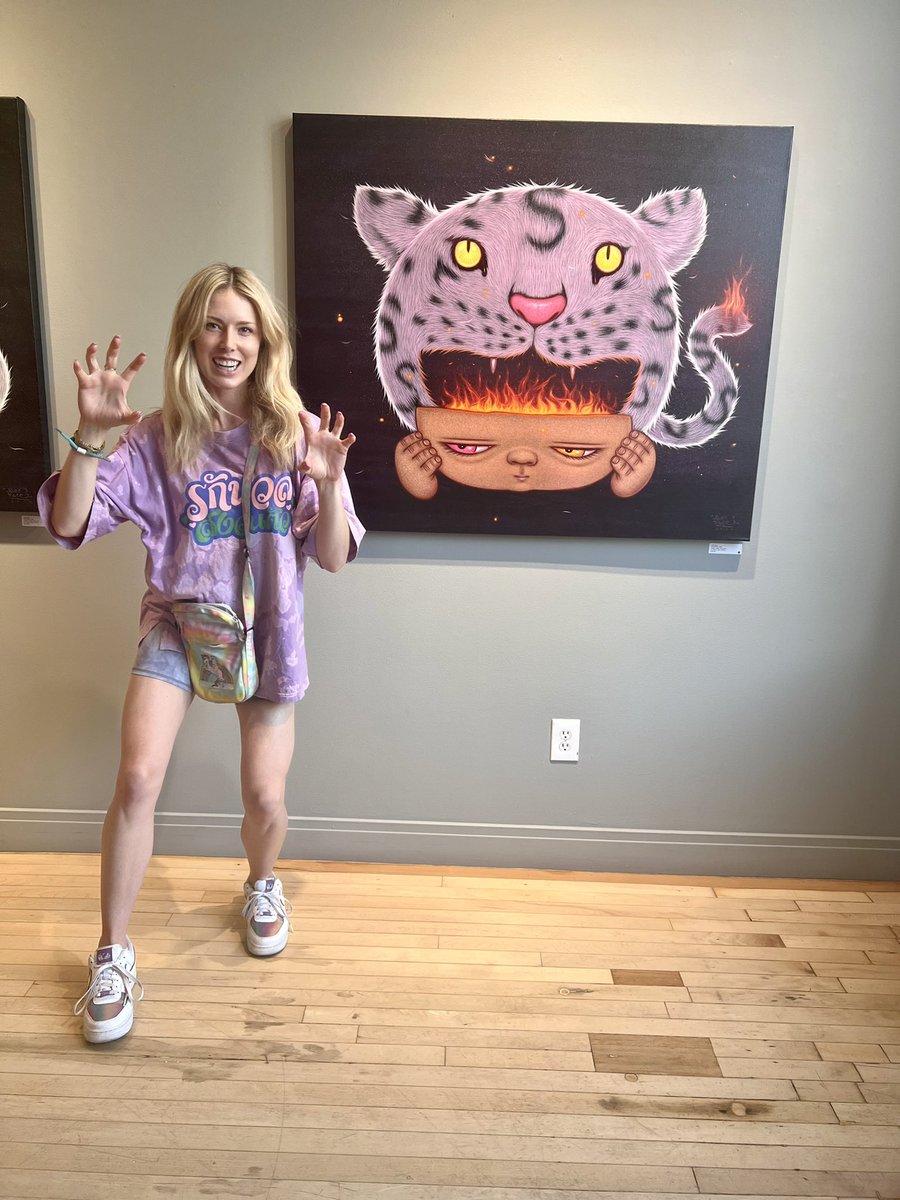KATALYZEx's tweet photo. Fire tiger coming atchu live where dreams just came true meeting #AlexFaceBKK at his first solo show in the states! 🔥🐯

Now just need to catch him throwing up a mural live tomorrow 👀 #BKKstreetart 

Swing by the #VerticalGallery in Chicago thru Aug 27th to see his dope drop! https://t.co/j3LanjbRuS