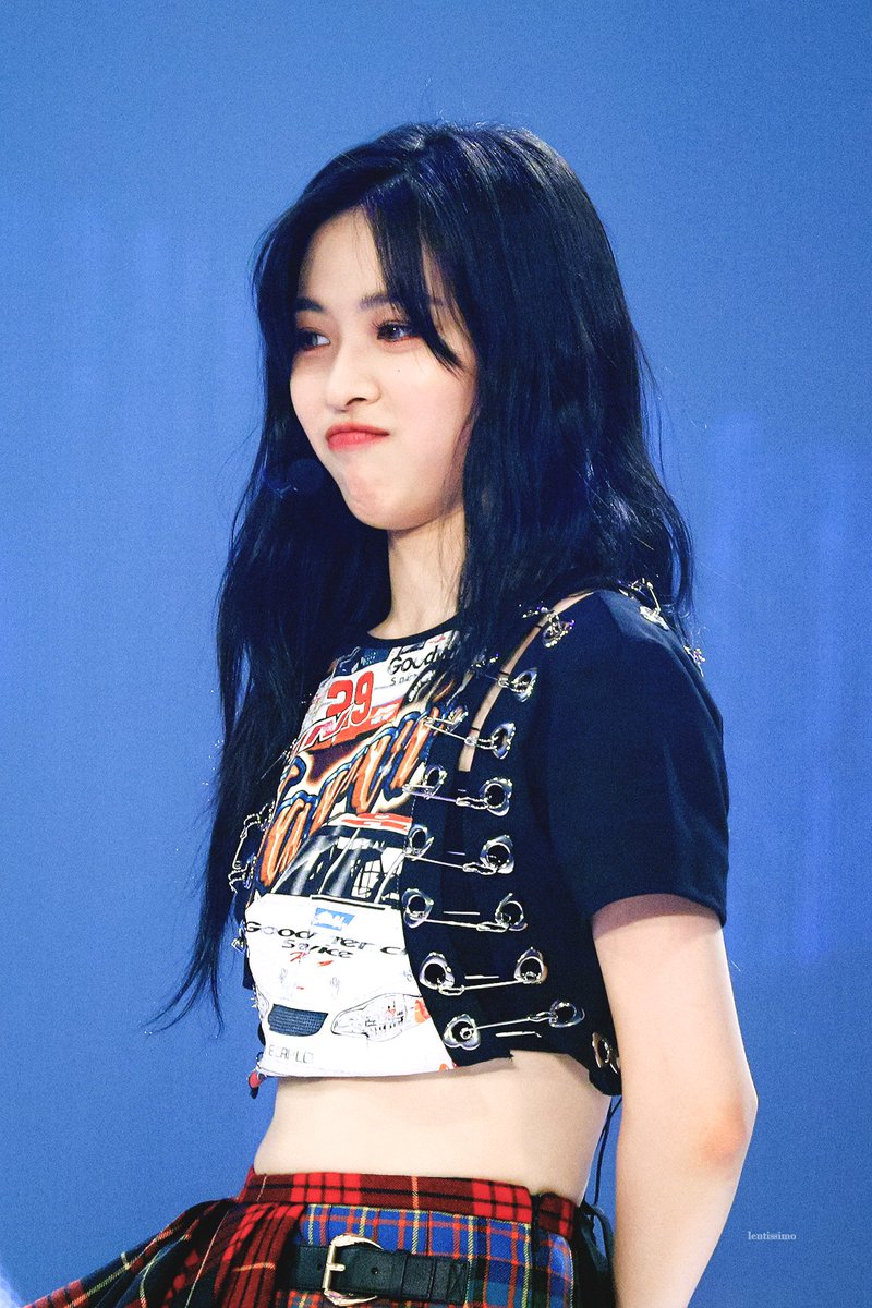 lentissimo417's tweet photo. 220806 #ITZY #류진 #RYUJIN https://t.co/XVk8S2NxV7