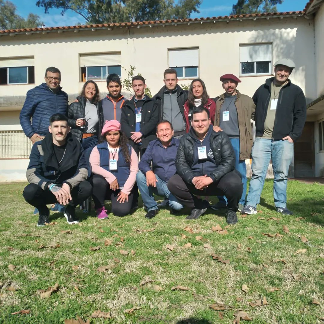 NosJovenesOk's tweet photo. Jóvenes NOS de distintas provincias del país presentes en el Plenario Nacional de @SomosNosArg, acompañados de Martín Méndez, presidente de @JujuyNos y Darío Cañete, presidente de @noschaco_ok

¡Somos la juventud que viene a luchar por la Patria!💪🇦🇷 https://t.co/7iK8l9h2c0