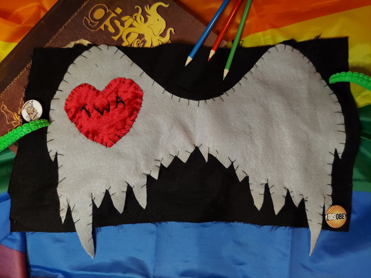 T. Weeping Angels tweet media