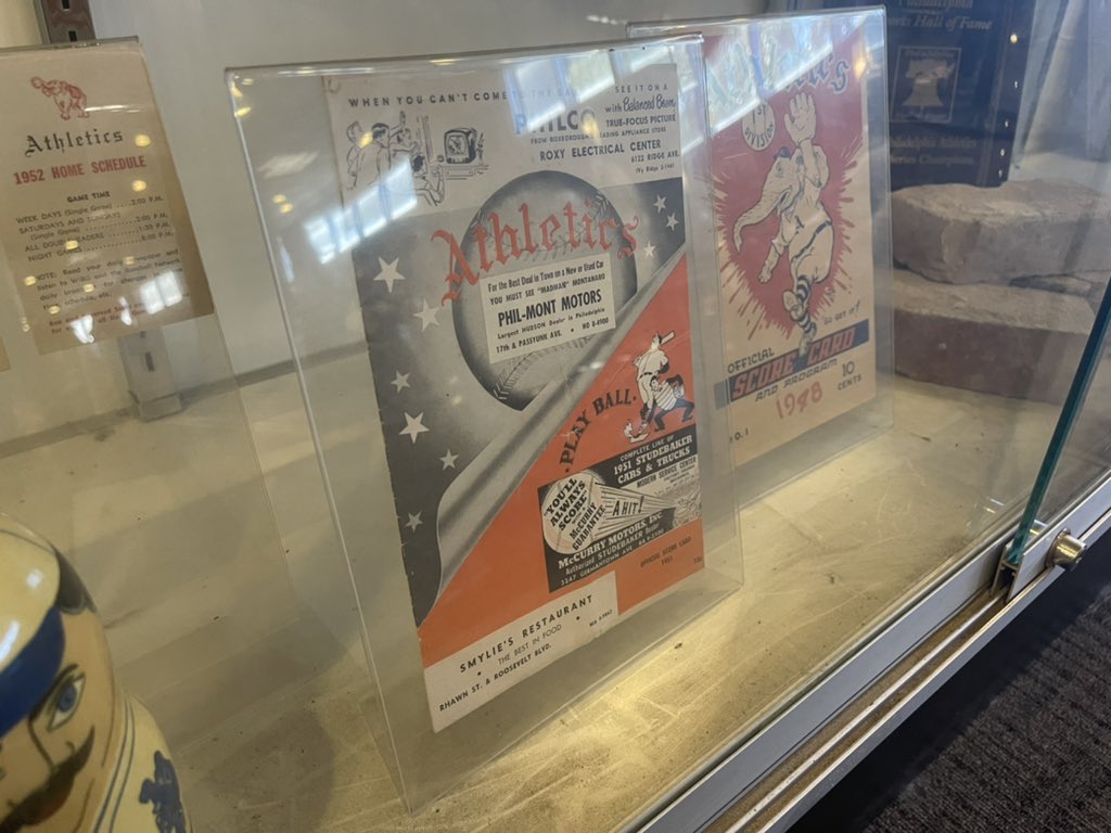 ColiseumBoard's tweet image. Can we get someone to dust a little bit, please? We have company this weekend! @Athletics @DaveKaval