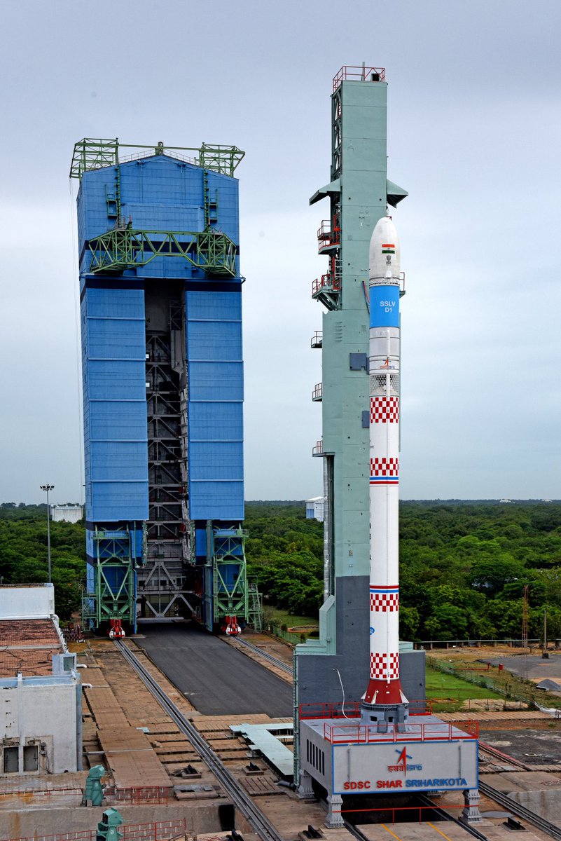 PointOrView's tweet image. Morning India! Time for ऊष्मा कवच। Let’s go! 🔥 #ISRO #SSLV #SSLVD1 #IndiaAt75 #india